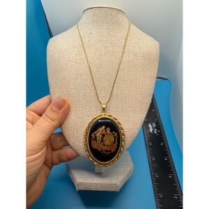 Vintage Limoges France Courting Couple Porcelain Pendant Necklace Gold Tone 20"